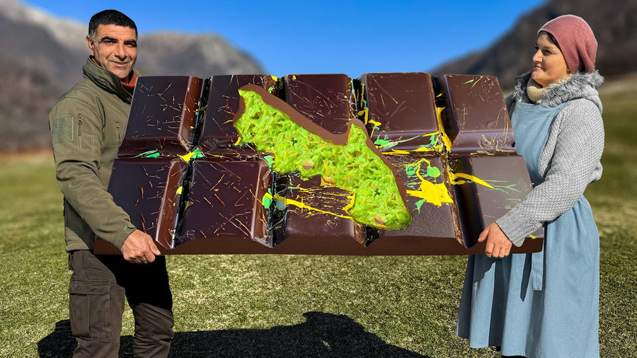 Giant Homemade Dubai Pistachio Chocolate Bar (UAE Style)